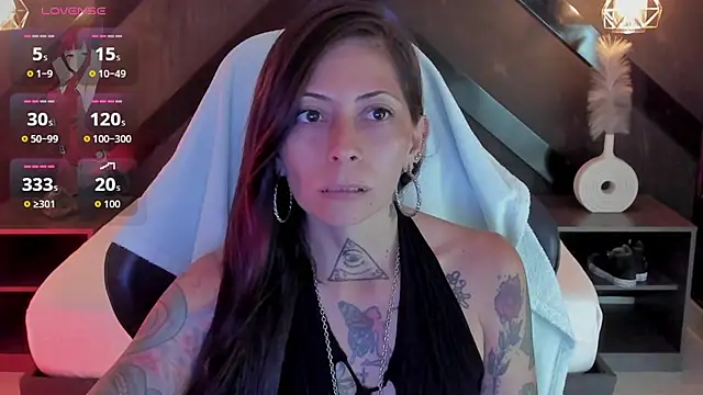 dark gotica online show from July 2026 07:13:01 PM