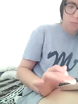 bruna safadinhaa online show from June 2026 01:39:02 PM