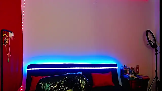 Niky 777 online show from March 2025 07:14:01 PM