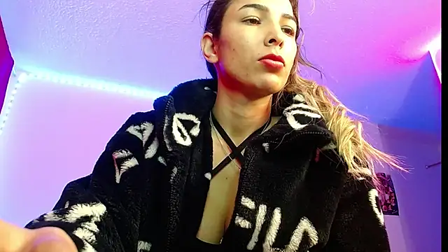 Niky 777 online show from March 2025 02:10:01 PM