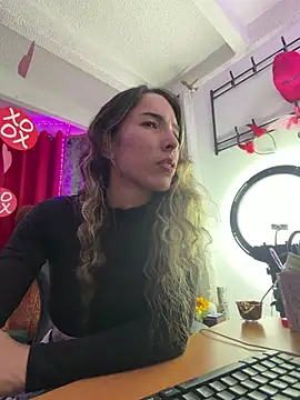 Snapshot of Niky_777 chatting on March 2026 11:44:01 PM Niky 777 online show from March 2026 11:44:01 PM