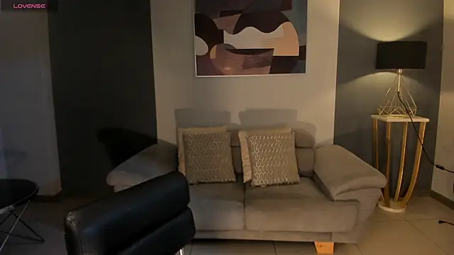 Snapshot of AlessiaCorleone_ chatting on January 2025 12:01:01 AM AlessiaCorleone online show from January 2025 12:01:01 AM