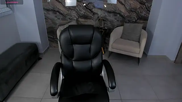 Snapshot of AlessiaCorleone_ chatting on March 2025 09:29:02 PM AlessiaCorleone online show from March 2025 09:29:02 PM