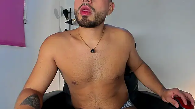 Juan Castano online show from February 2026 10:31:02 AM