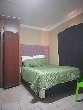 ShooingBunch online show from March 2026 12:21:01 PM