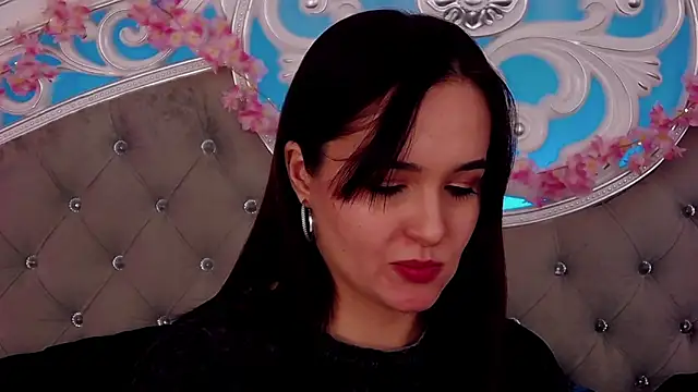 MeIisaLove online show from February 2026 05:42:02 PM