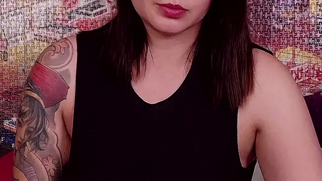 Snapshot of MeIisaLove chatting on May 2026 07:59:02 PM MeIisaLove online show from May 2026 07:59:02 PM