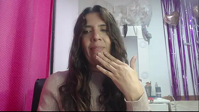 Victoria meester online show from February 2025 09:19:02 PM