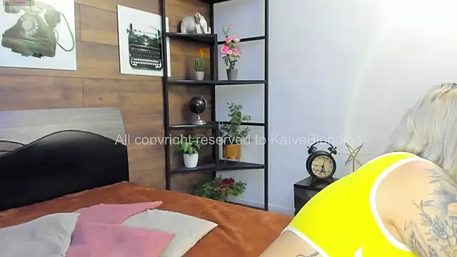 KatyaBlonding online show from September 2025 03:14:01 PM
