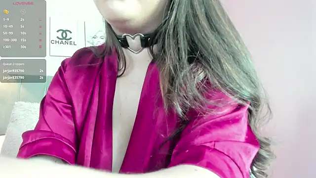 dolly zoe online show from March 2025 06:58:02 AM