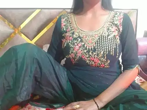 nikitahot3 online show from February 2025 02:46:02 PM