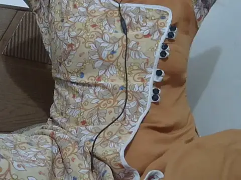 shekira99 online show from November 2025 02:07:02 PM