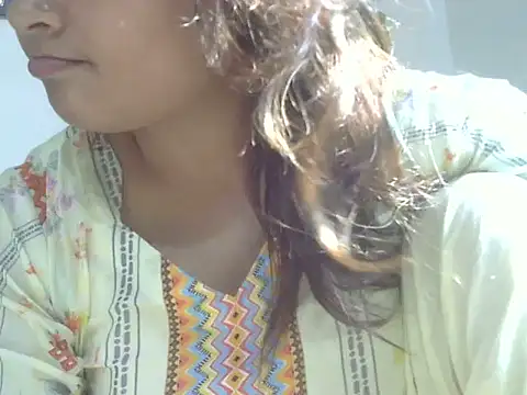 shekira99 online show from April 2026 03:04:02 AM