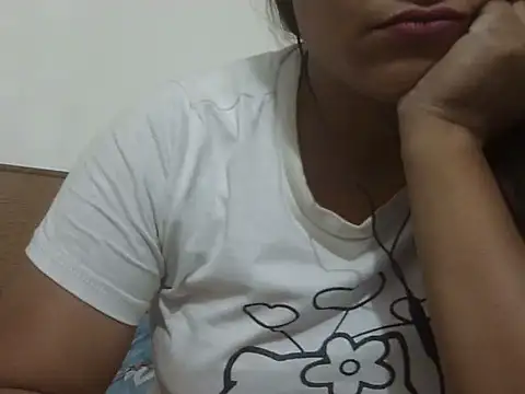 Snapshot of shekira99 chatting on May 2026 03:19:01 PM shekira99 online show from May 2026 03:19:01 PM