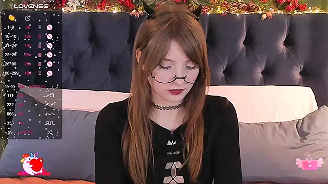 AliceLanley online show from February 2025 11:38:02 AM