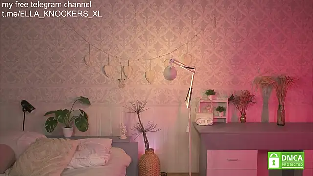 ella knockers xl online show from February 2025 02:49:01 PM