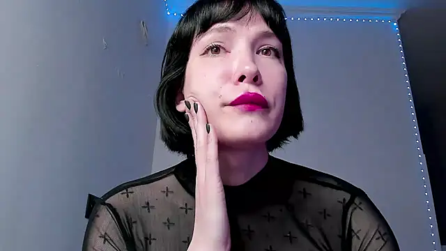 Snapshot of dollmore chatting on January 2025 02:28:01 PM dollmore online show from January 2025 02:28:01 PM