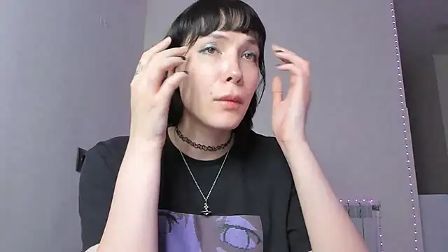 Snapshot of dollmore chatting on February 2025 08:20:02 PM dollmore online show from February 2025 08:20:02 PM