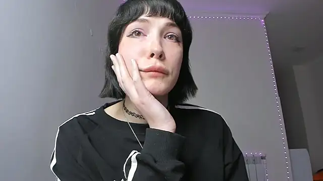 Snapshot of dollmore chatting on March 2025 04:55:02 PM dollmore online show from March 2025 04:55:02 PM