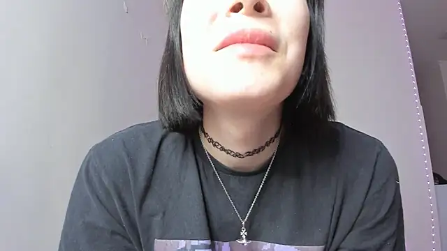 Snapshot of dollmore chatting on March 2025 07:26:02 PM dollmore online show from March 2025 07:26:02 PM