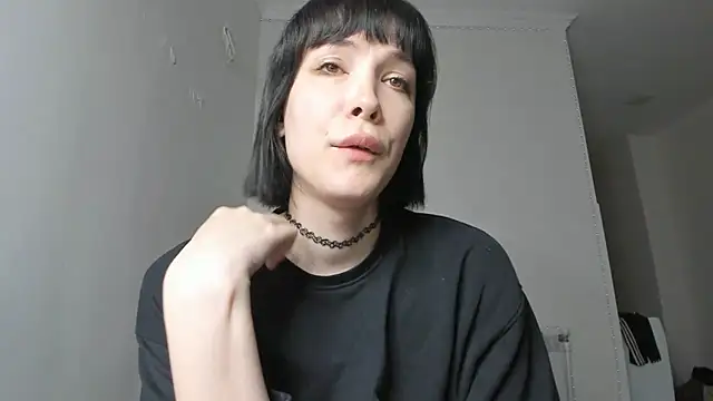 Snapshot of dollmore chatting on March 2025 02:31:02 AM dollmore online show from March 2025 02:31:02 AM