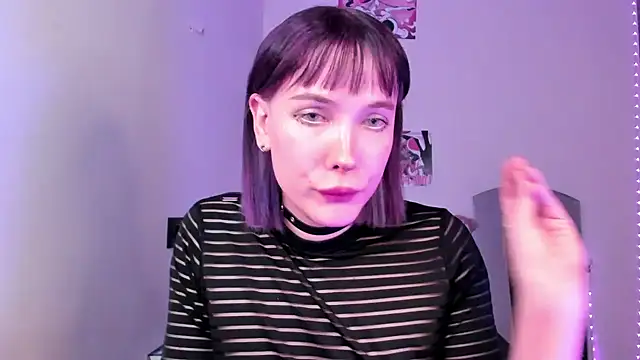 Snapshot of dollmore chatting on February 2026 05:53:01 PM dollmore online show from February 2026 05:53:01 PM