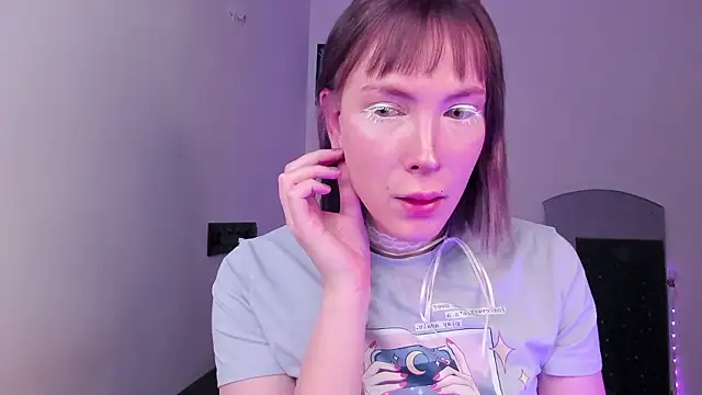 Snapshot of dollmore chatting on February 2026 06:03:02 PM dollmore online show from February 2026 06:03:02 PM