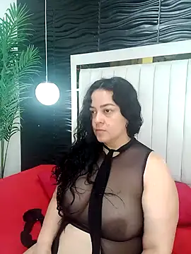 lucia vonne  online show from January 2025 11:10:01 AM