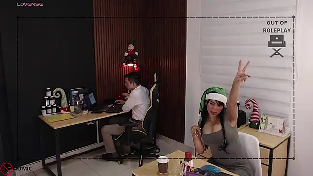 Office Naughty Girl online show from December 2024 11:24:01 PM