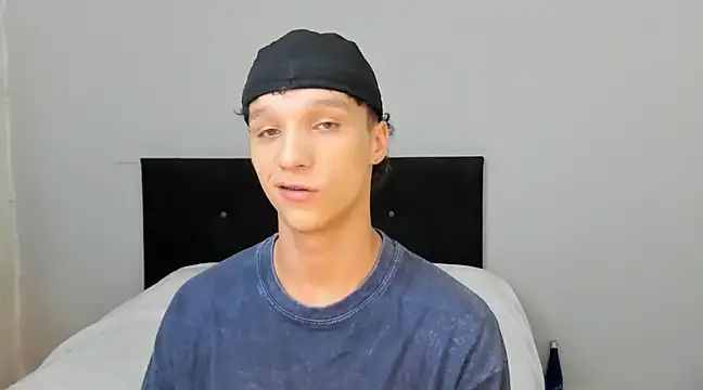 Snapshot of angelcortes chatting on March 2025 11:55:01 AM angelcortes online show from March 2025 11:55:01 AM