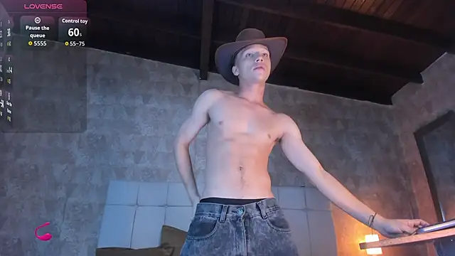 Snapshot of angelcortes chatting on November 2025 12:04:02 PM angelcortes online show from November 2025 12:04:02 PM