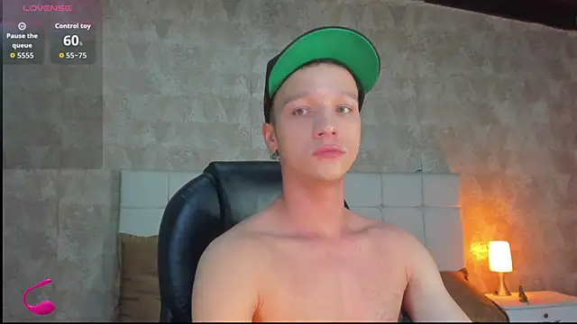 Snapshot of angelcortes chatting on December 2025 11:41:02 AM angelcortes online show from December 2025 11:41:02 AM