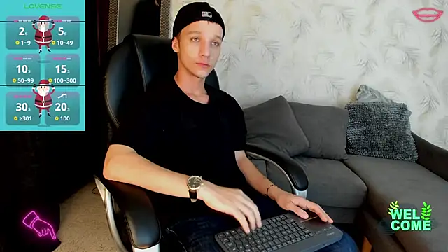 Snapshot of angelcortes chatting on December 2025 11:23:02 PM angelcortes online show from December 2025 11:23:02 PM