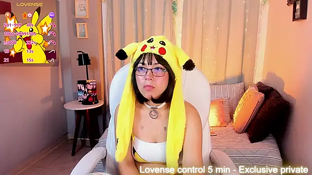 CoralineRicce  online show from February 2025 05:14:01 AM