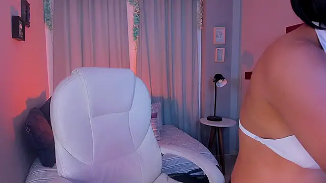 CoralineRicce  online show from February 2025 04:58:01 AM