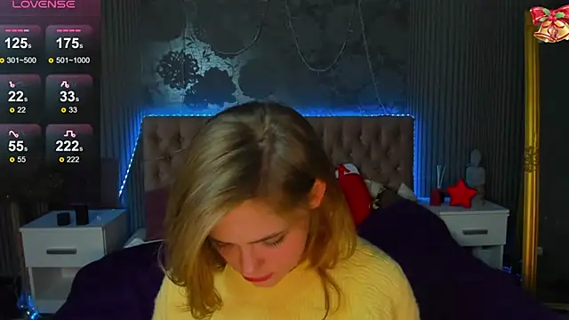 Snapshot of DellaRowe chatting on January 2025 04:32:02 PM DellaRowe online show from January 2025 04:32:02 PM