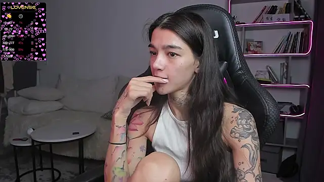 vinkitinkii online show from January 2025 10:05:02 AM