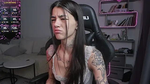 vinkitinkii online show from February 2025 06:45:01 AM