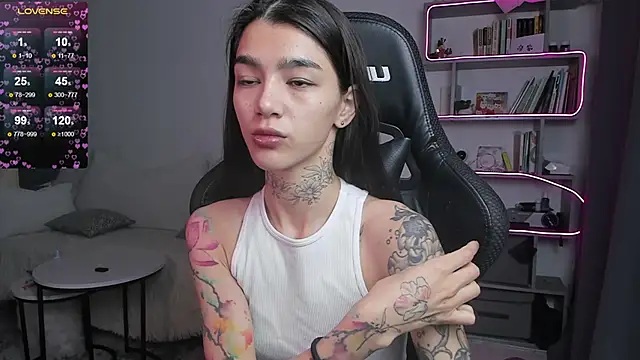 vinkitinkii online show from March 2025 06:46:02 AM