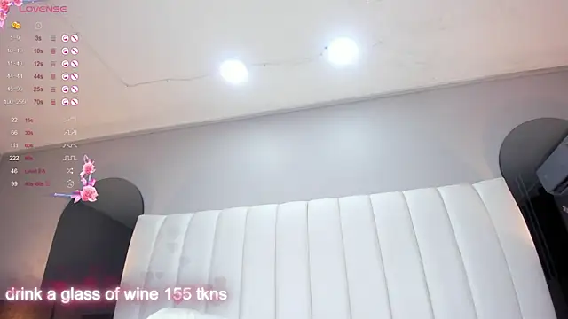 MelanieKlaus online show from February 2025 07:15:01 AM