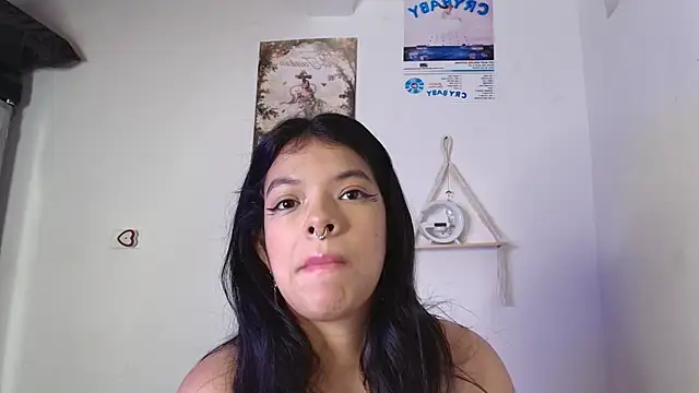 Snapshot of yungelitamor_ chatting on March 2025 08:20:02 AM yungelitamor online show from March 2025 08:20:02 AM