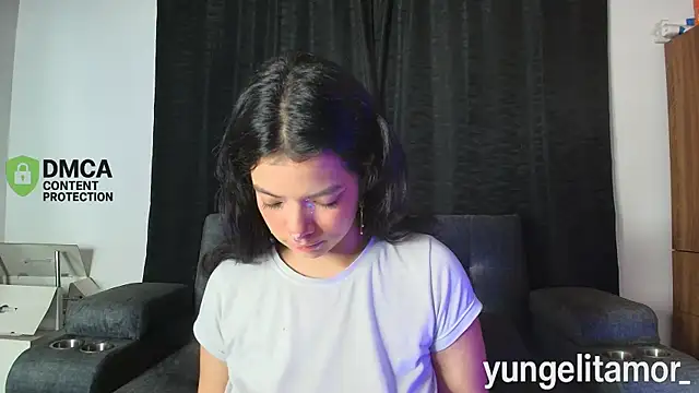 Snapshot of yungelitamor_ chatting on September 2025 05:02:02 AM yungelitamor online show from September 2025 05:02:02 AM