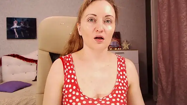 Snapshot of BettyFootFetish chatting on January 2025 01:14:02 PM BettyFootFetish online show from January 2025 01:14:02 PM