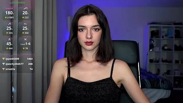 Snapshot of olivia_jeas chatting on September 2025 10:42:02 PM olivia jeas online show from September 2025 10:42:02 PM