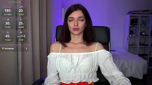 Snapshot of olivia_jeas chatting on October 2025 09:17:02 PM olivia jeas online show from October 2025 09:17:02 PM