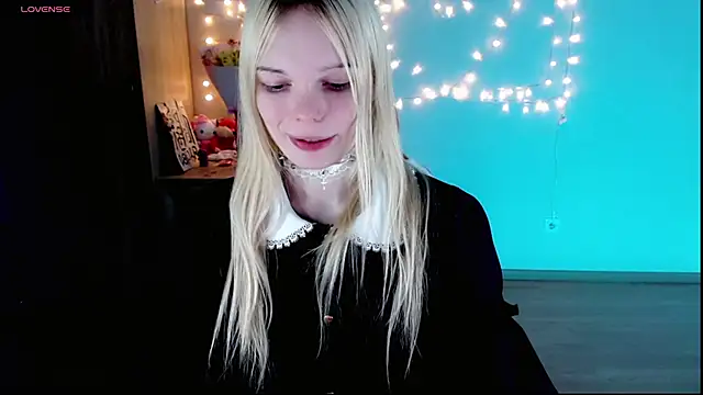 Emily Nyaffee online show from February 2025 02:29:02 AM