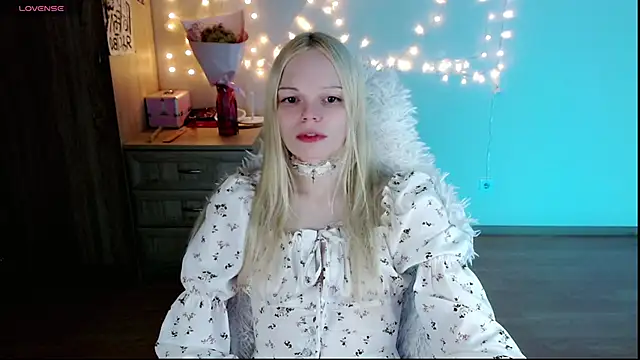 Emily Nyaffee online show from March 2025 11:12:01 PM