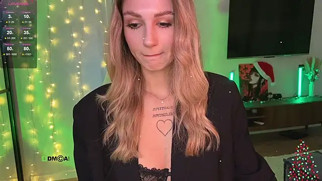 Bun-with-jam online show from December 2025 12:33:02 PM