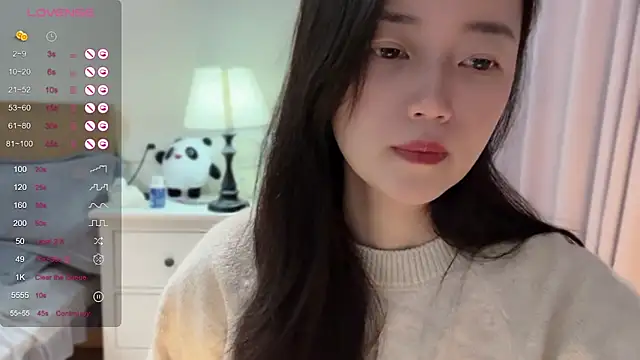 A-xena online show from January 2025 12:40:02 PM