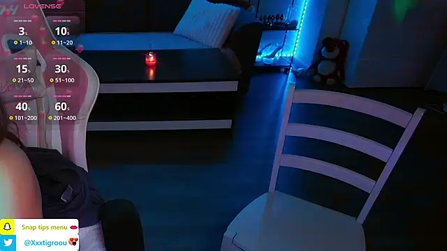 PetiteAngel666 online show from February 2025 07:23:01 AM